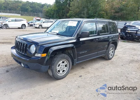 2015 Jeep Patriot Sport из США, поврежденный, VIN 1C4NJPBA4FD317895